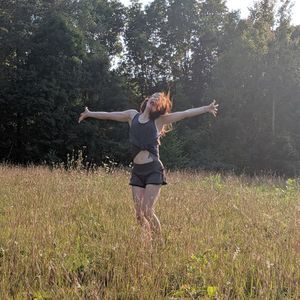 Meet your Posher, Alexis